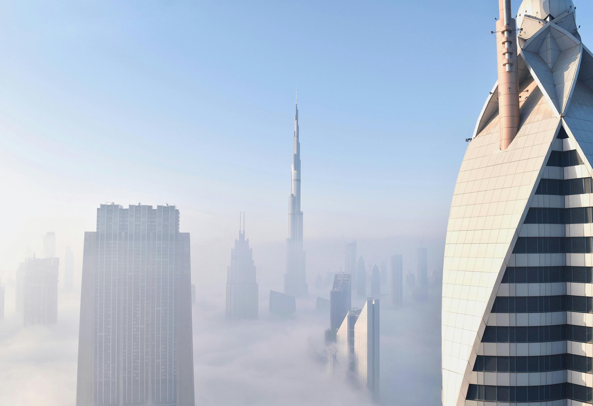 Dubai travel tips on surviving, saving money, and traveling smart