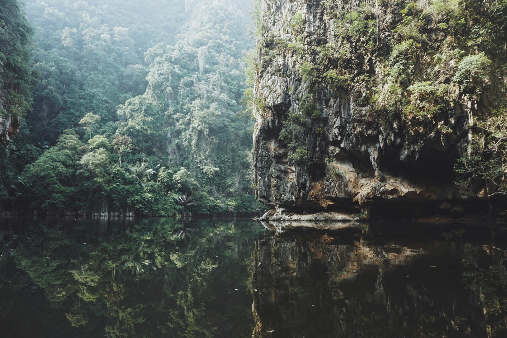 Malaysia travel tips on where to eat, what to explore, and how to blend in